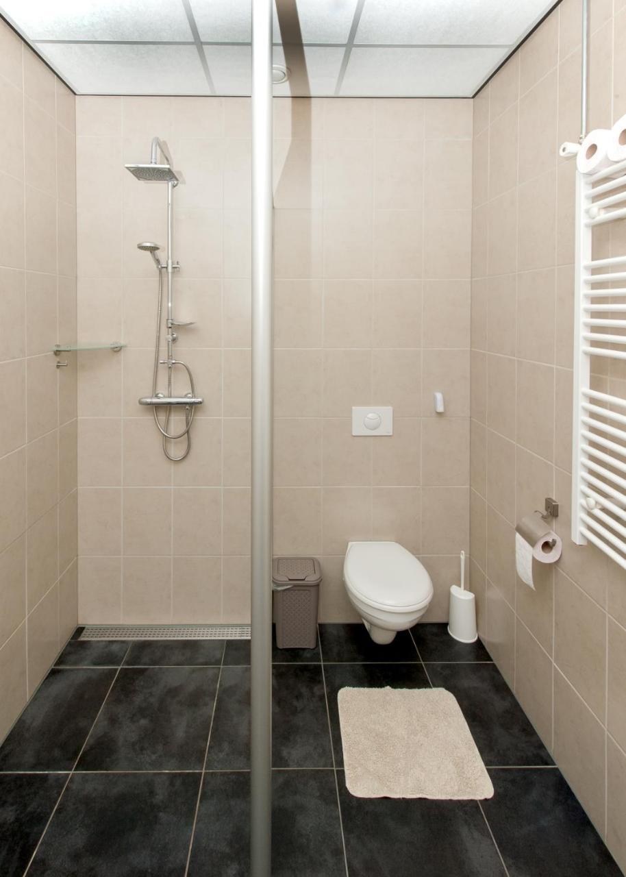 Camping En Vakantiewoning 'Ut Tumpke' Kessel  Exterior photo